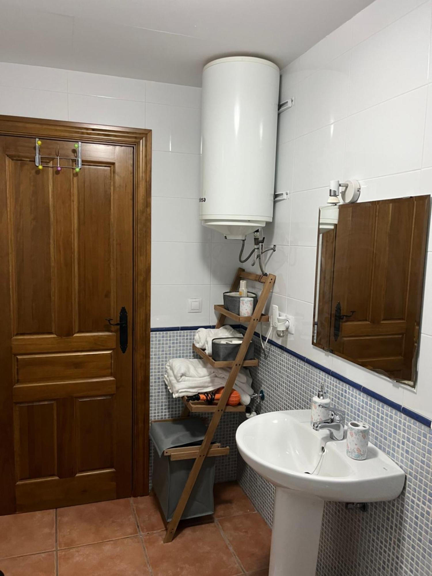 Apartamentos Turisticos Rutas Del Torcal 1A Villanueva de la Concepción Eksteriør bilde